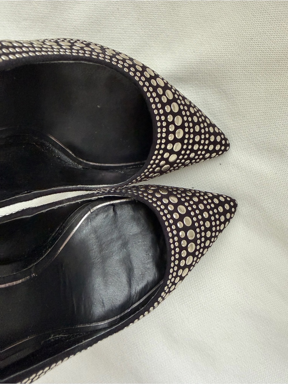Enzo Angiolini Black Studded Pointed Toe Pumps Size 8M - Picture 9 of 11